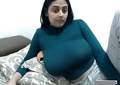 Sexy Indian Wife Big Boobs MILF Show On Webcam - www.thesluttycams.com